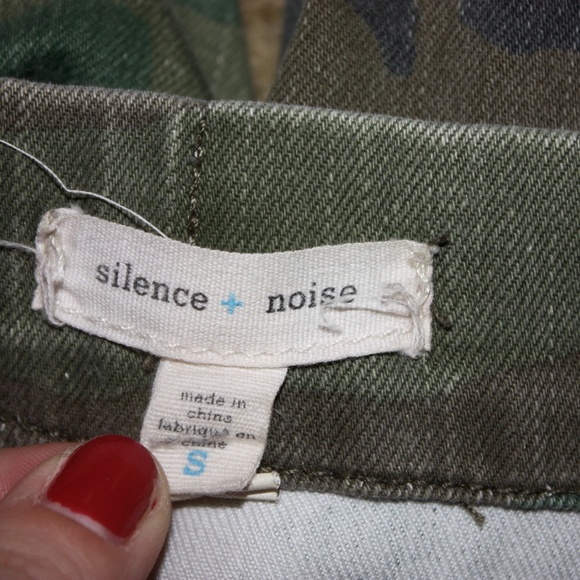 Silence + Noise Camou Pants - Picture 3 of 4